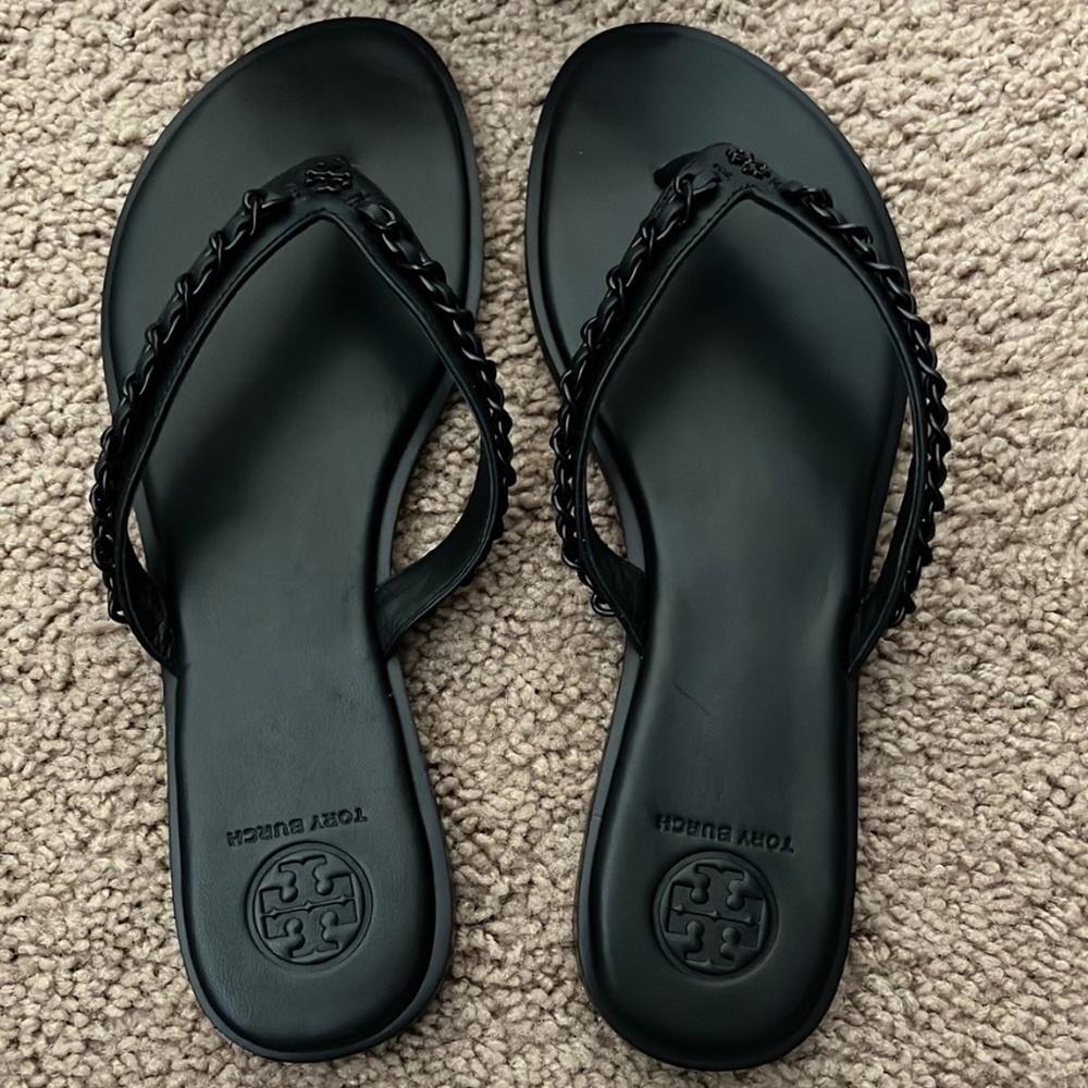 Tory Burch Everly chain thong sandals
